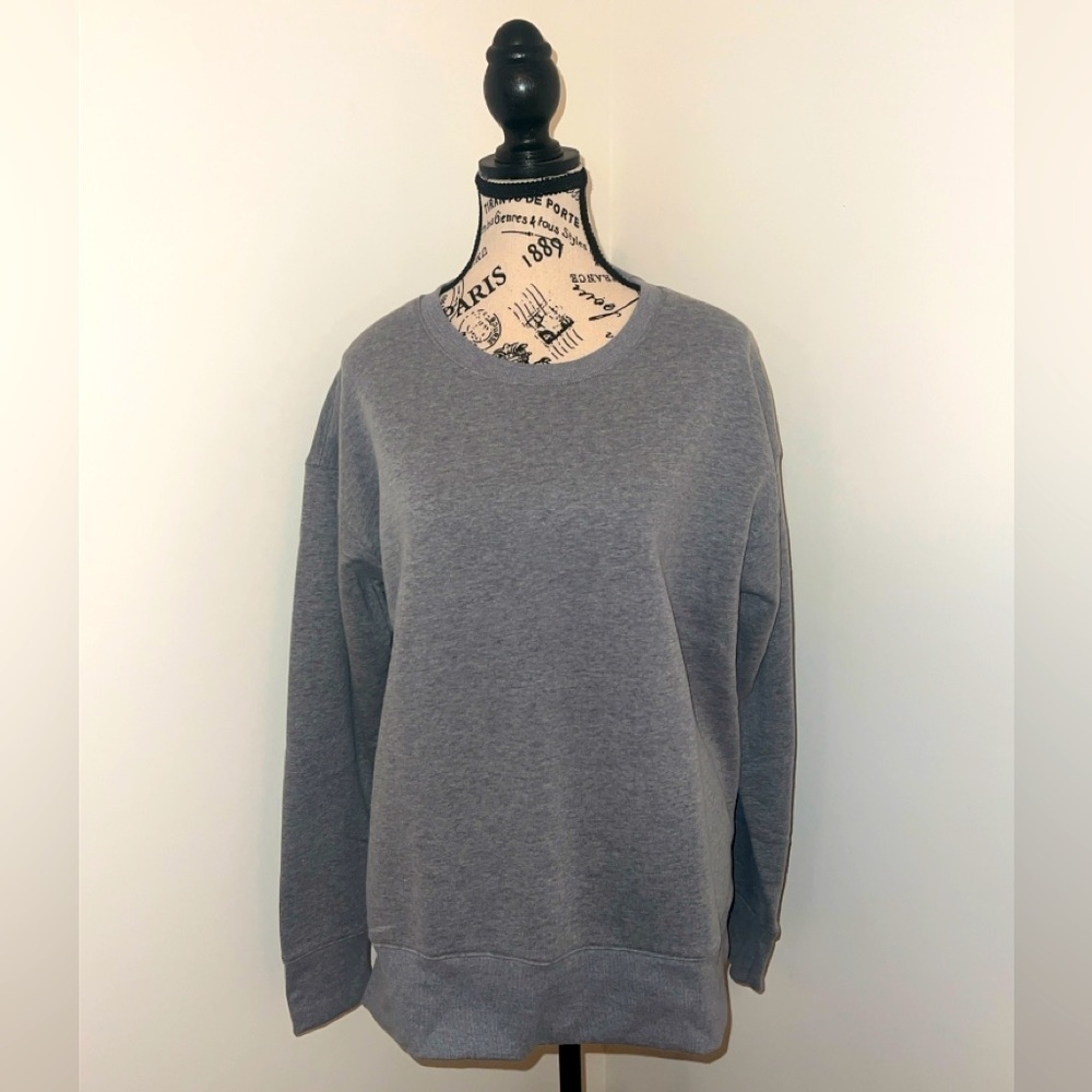 Xersion Women's Gray Sweatshirt, Medium